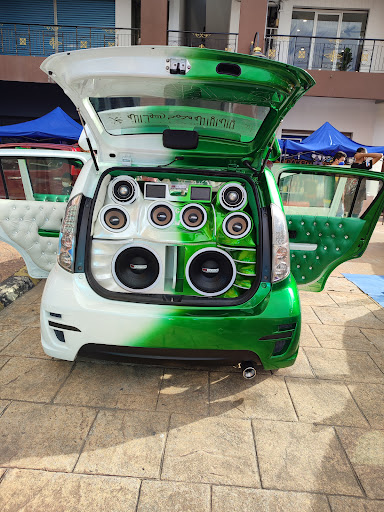 PUNCAK HARAPAN (PH) AUTO