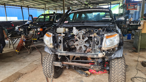 Montis F1 4x4 Engineering Montis F1 4x4 Engineering