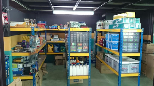 KEDAI MEMBAIKI KENDERAAN SAHA AUTO & CRANE SERVICE