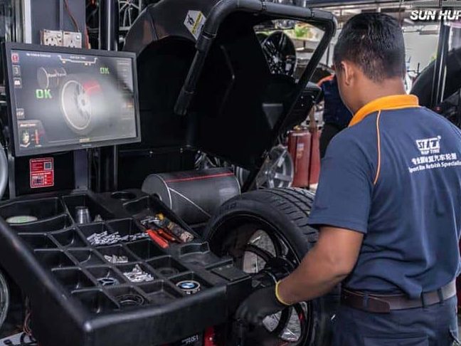 san hup tyres battery