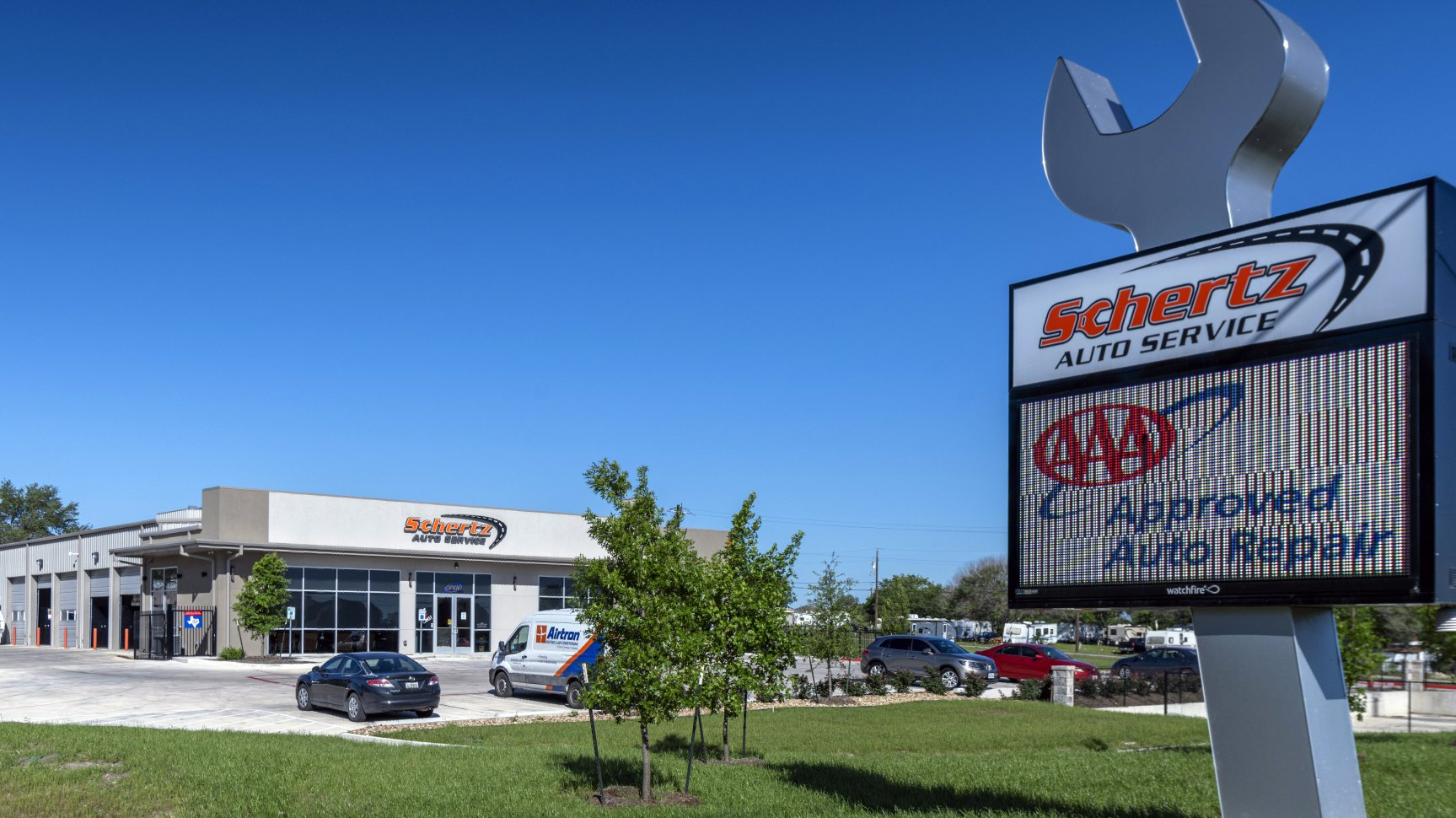 sazmal auto service centre